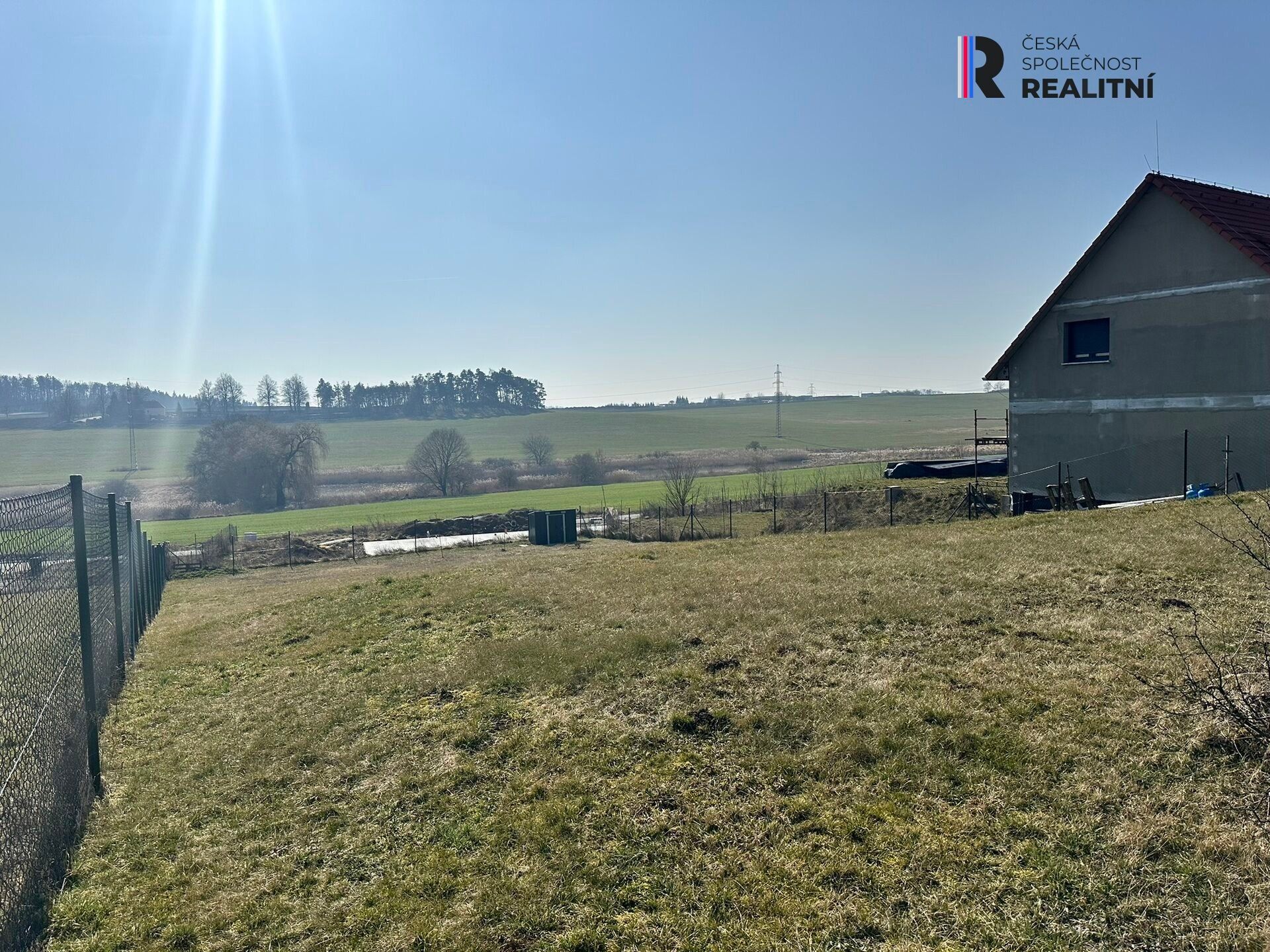 Prodej pozemek pro bydlení - Oldřichov, Dobev, 910 m²