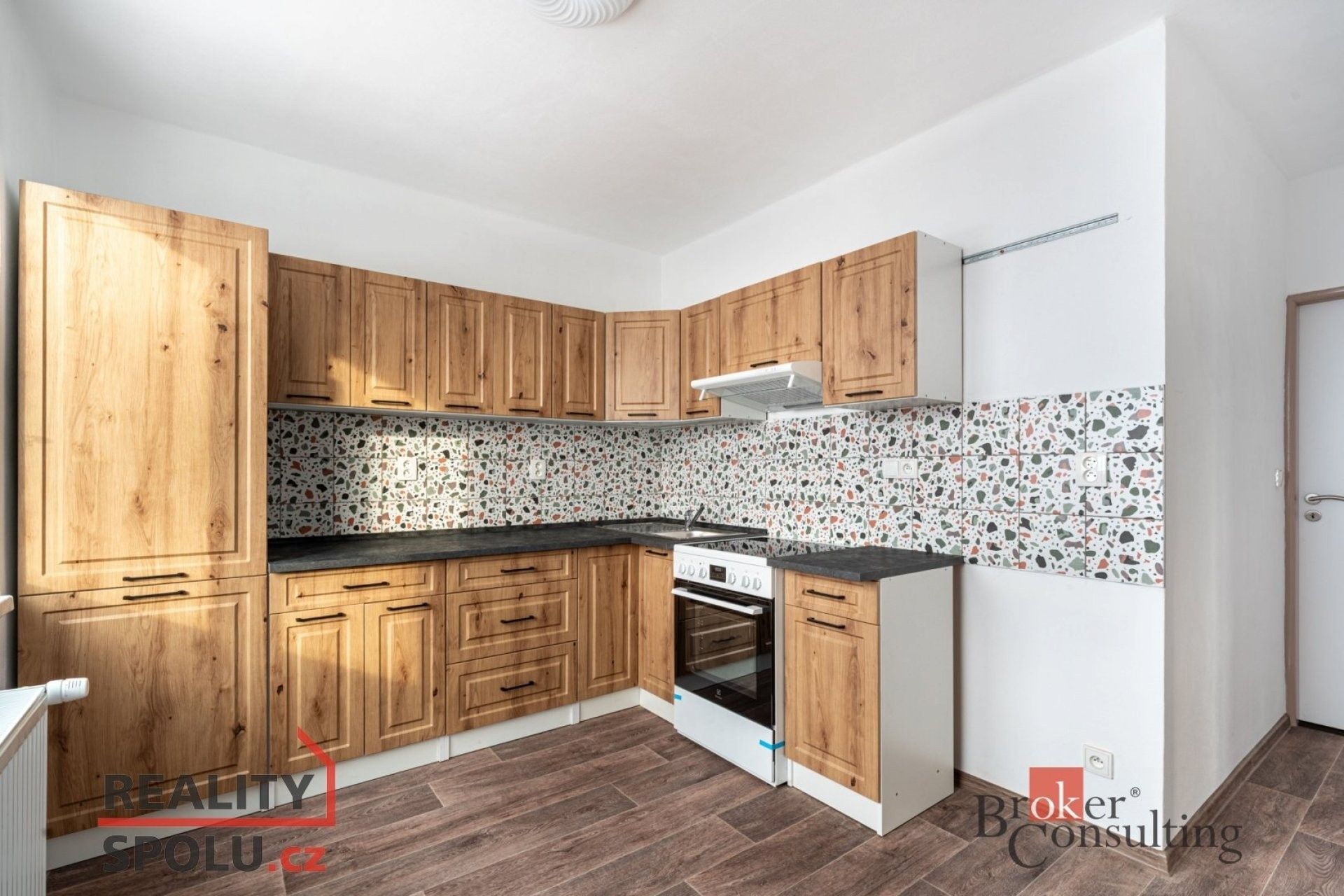 3+1, Okrouhlička, 87 m²