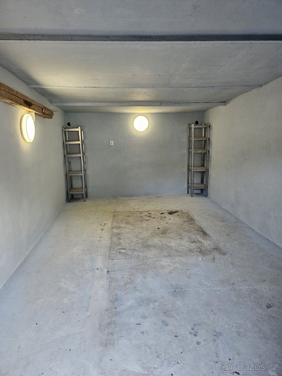 Garáž · Karviná, 734 01 - 4