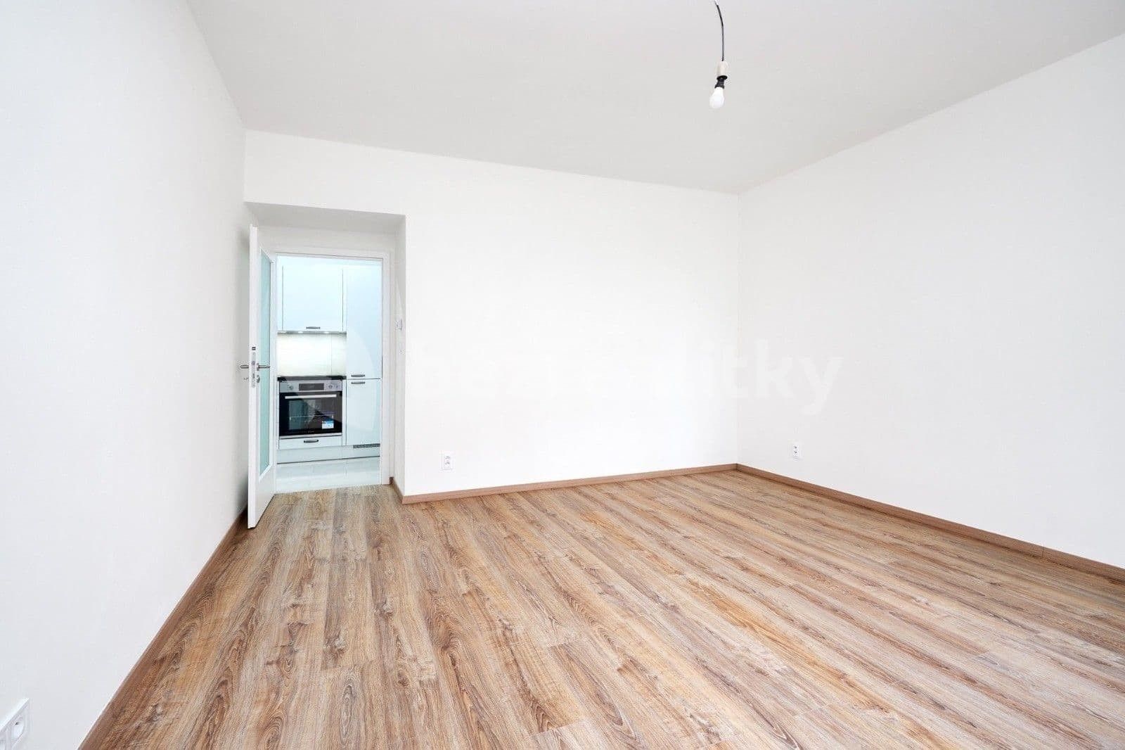2+1, U Družstev, Praha - Nusle, 47 m² - 2