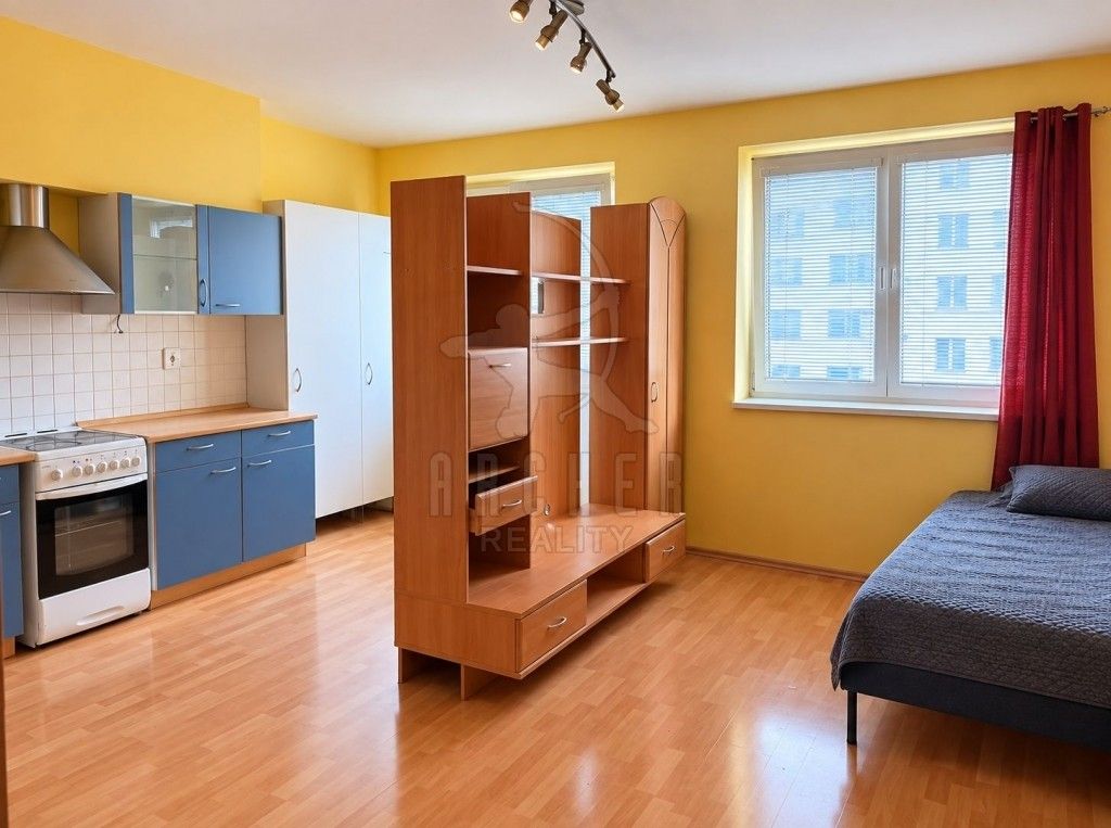 Byt 2+kk · 68 m² · Na žertvách, Praha Libeň - 3