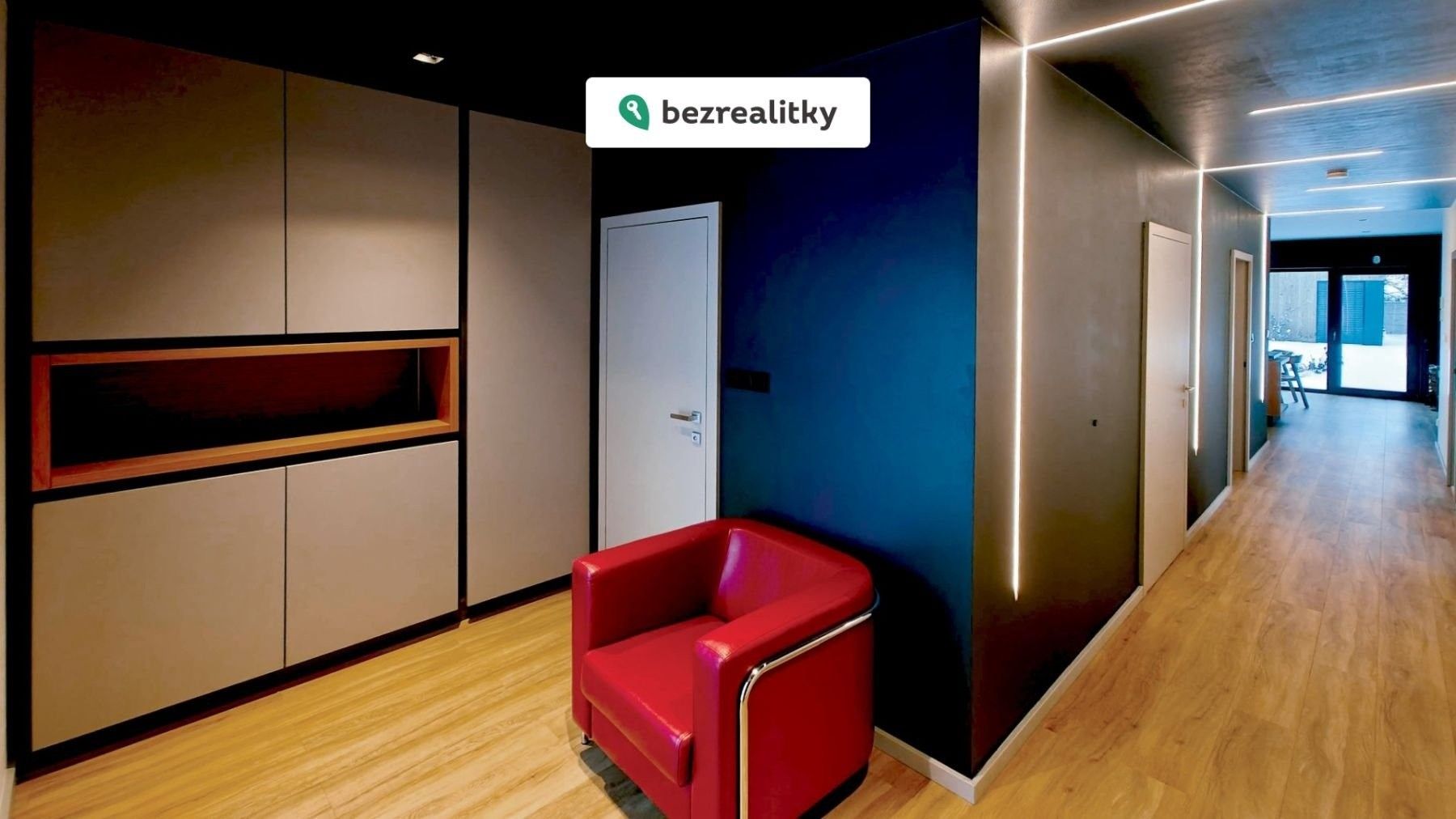 Prodej rodinný dům - Bezová, Mukařov, 190 m²