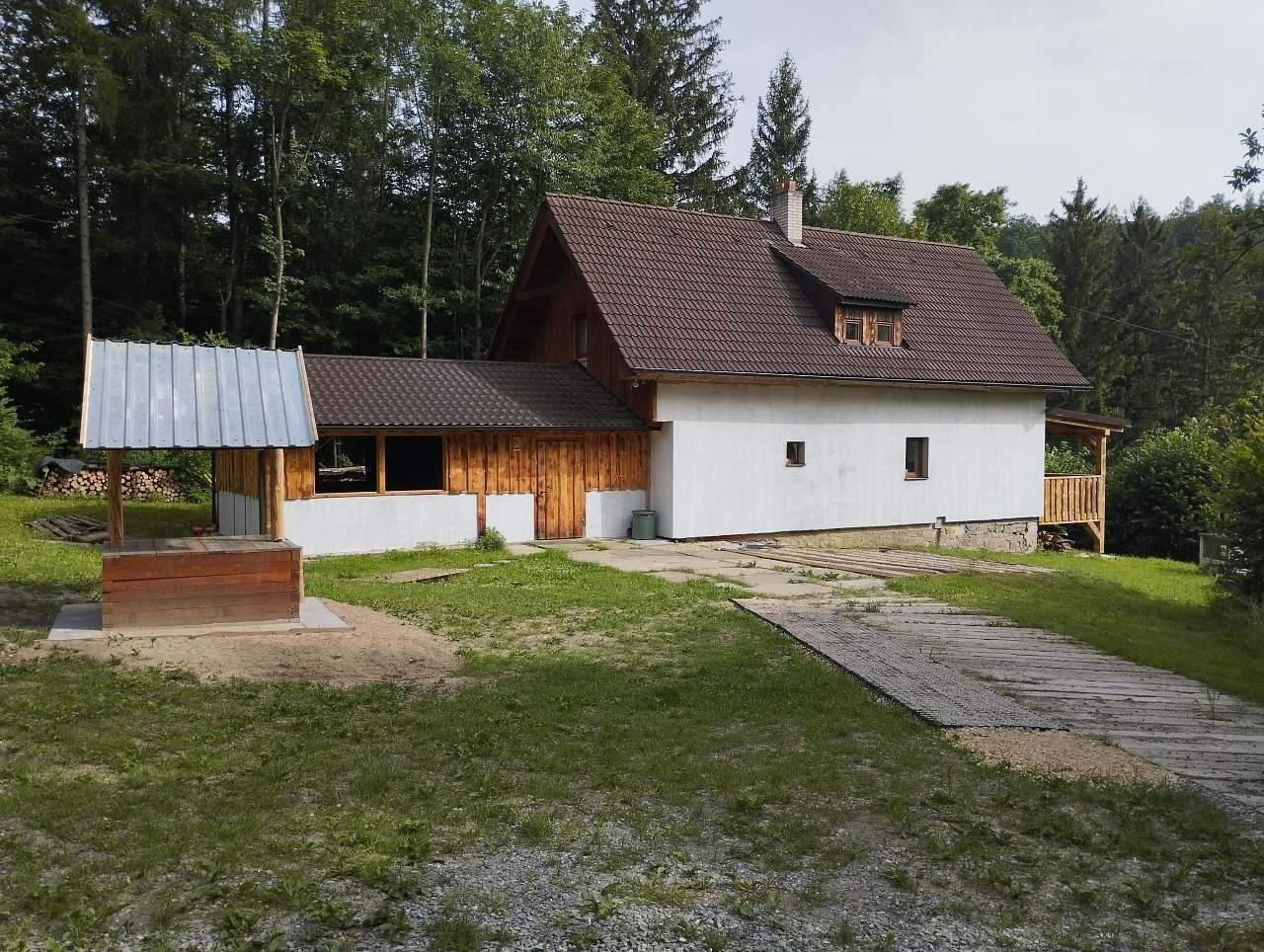 Chaty, Nová Lhota - Nová Lhota u Veselí nad Moravou, Jihomoravský kraj - 1
