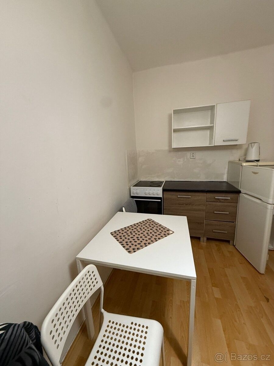 Pronájem byt - Teplice, 415 01