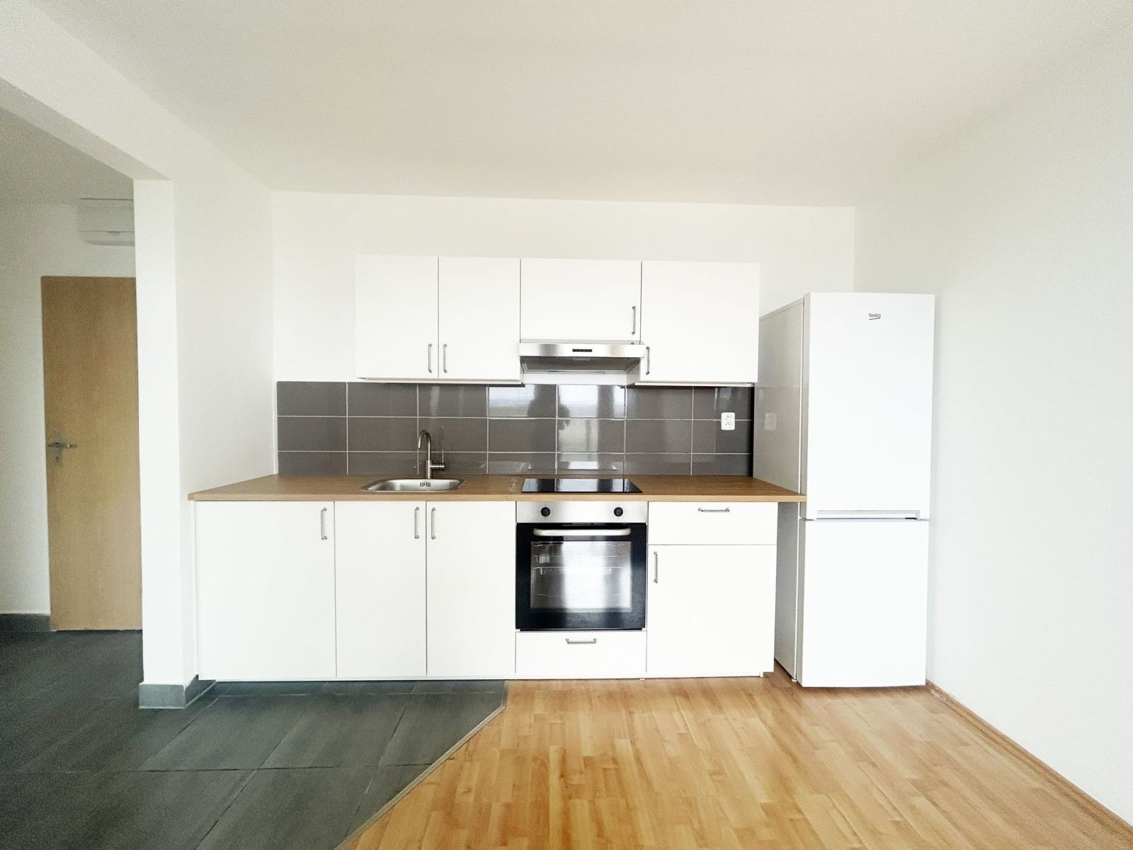 2+kk, Jabloňová, Praha - Záběhlice, 33 m² - 1