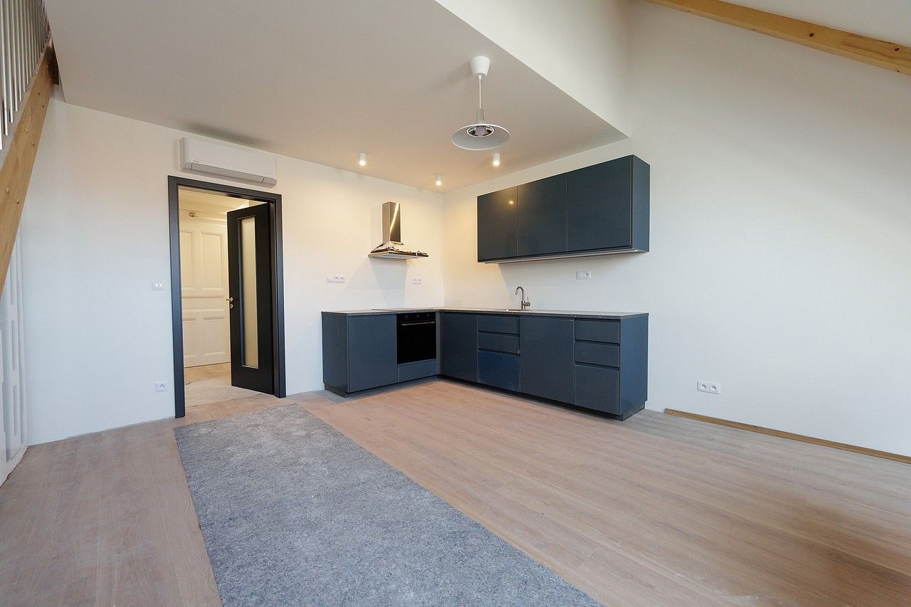 2+kk, Chodská, Praha 2 - Vinohrady, 74 m² - 2