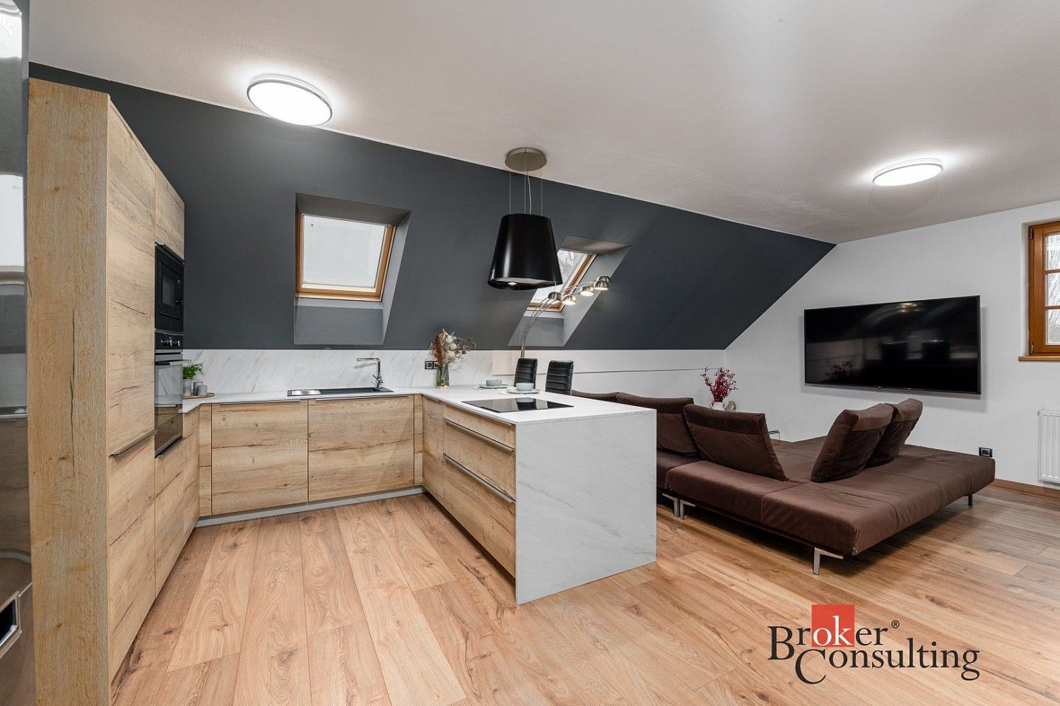 4+kk, Plzeň - Lobzy, okres Plzeň-město, Plzeňský kraj, 120 m² - 1