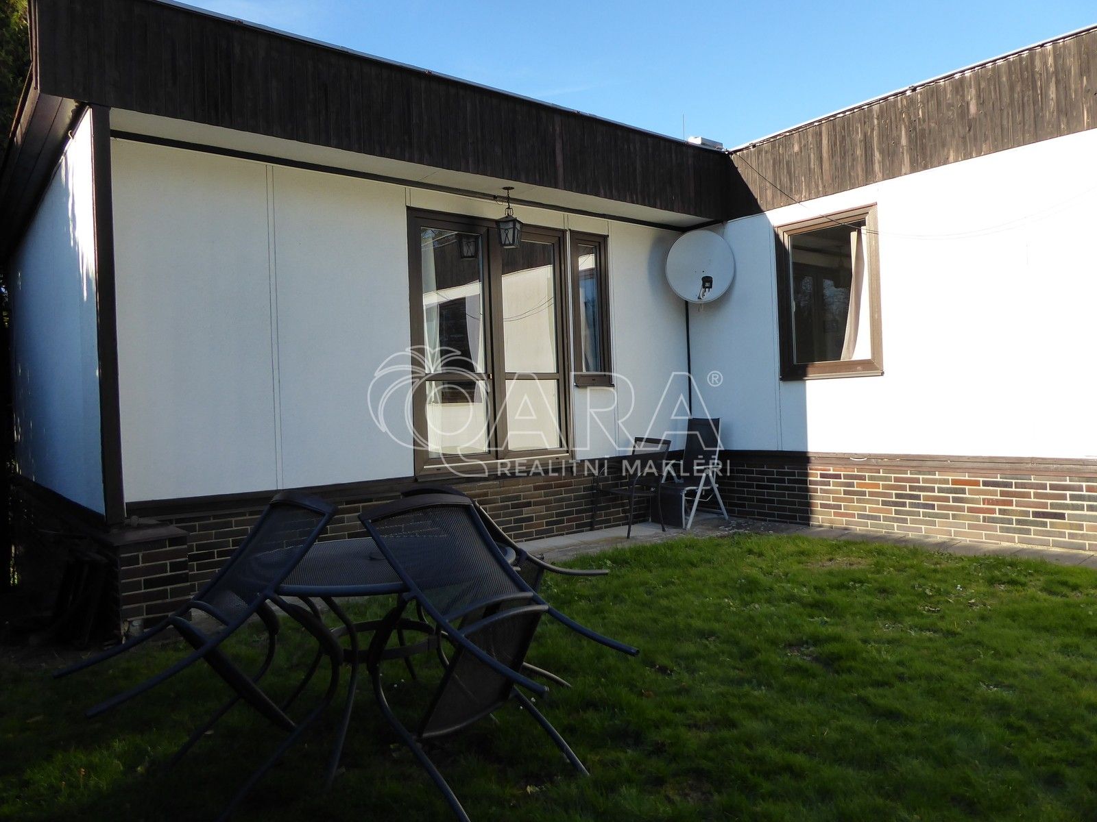 Rodinné domy, Jiráskova, Mnichovice, 145 m²