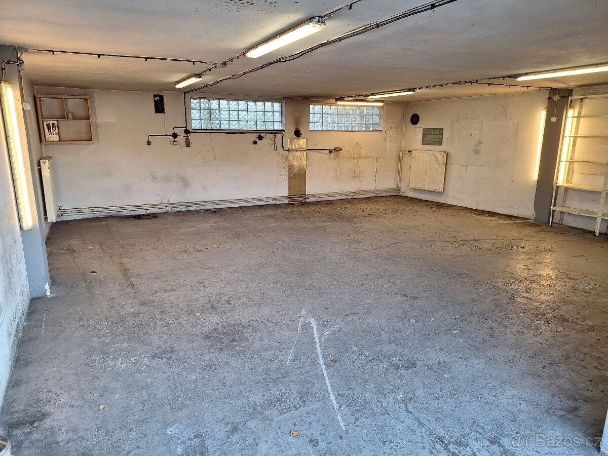 Pronájem garáž - Ostrava, 716 00