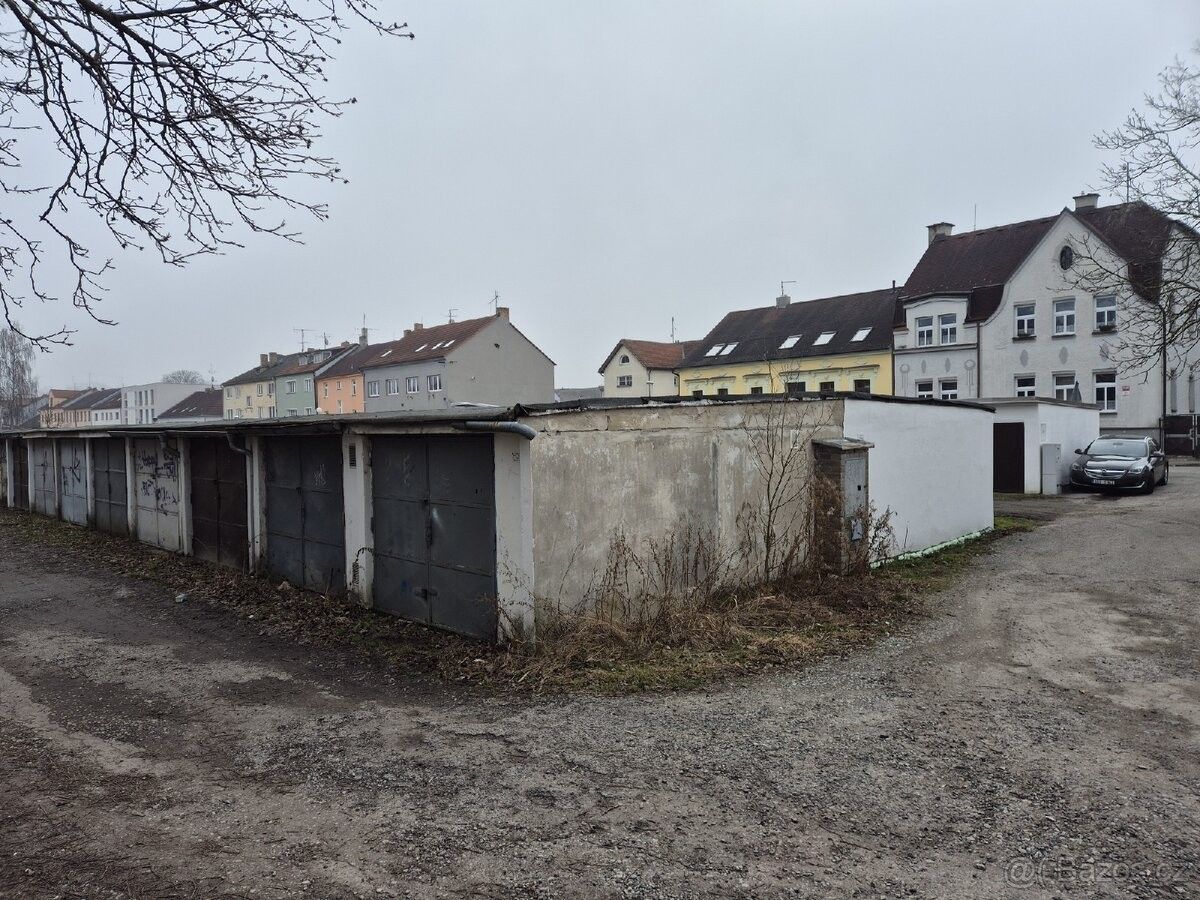 Garáže, České Budějovice, 370 04