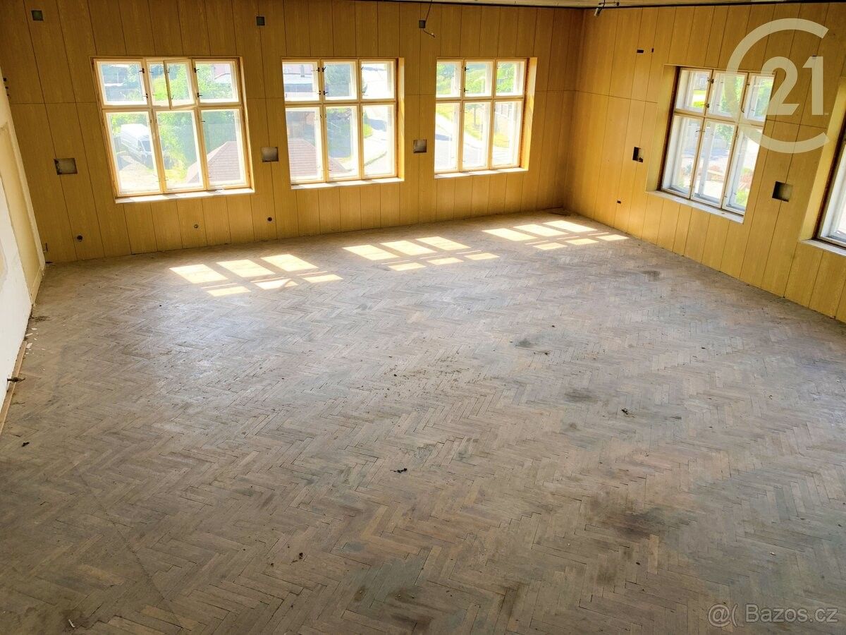 Prodej byt - Jenišovice, 468 33