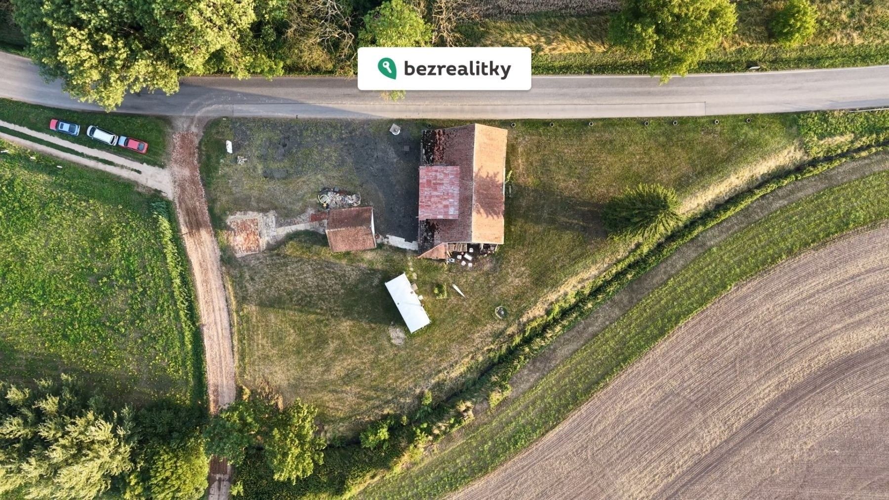 Rodinné domy, Slatiny, 250 m² - 2