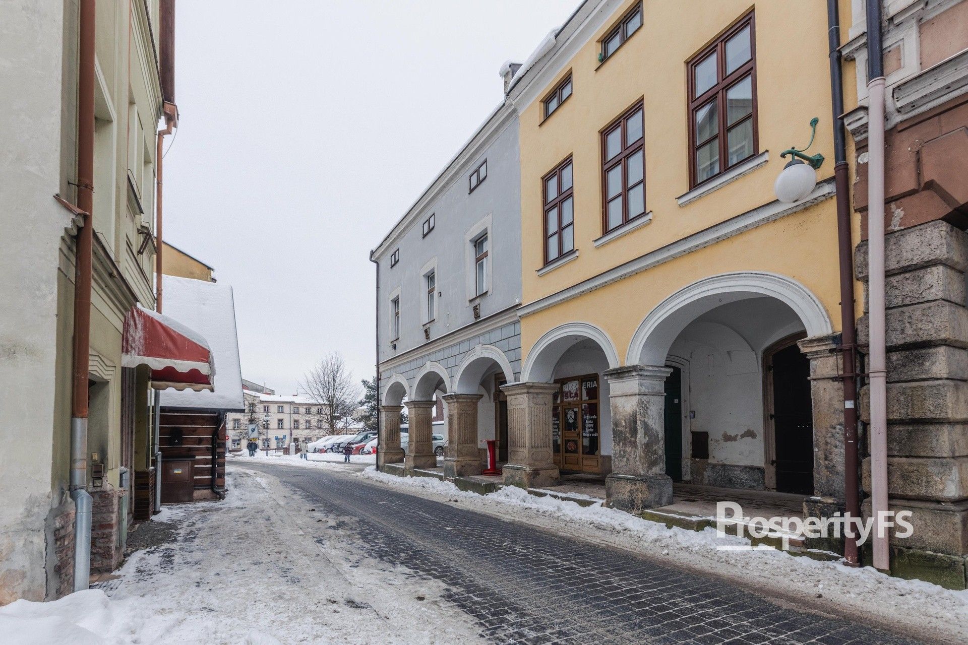 2+kk, Dolní brána, Hostinné, 38 m²