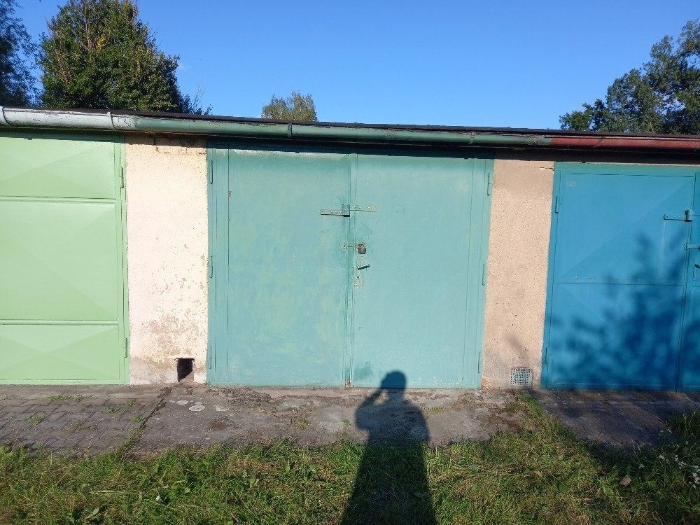 Garáže, Doubravice, Pardubice, 18 m²