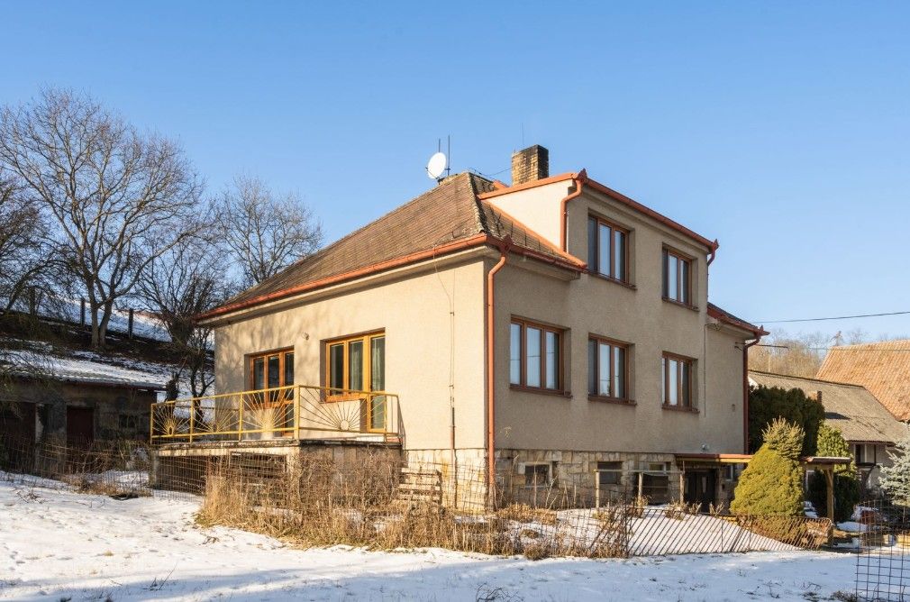 Rodinné domy, Praha, 104 00