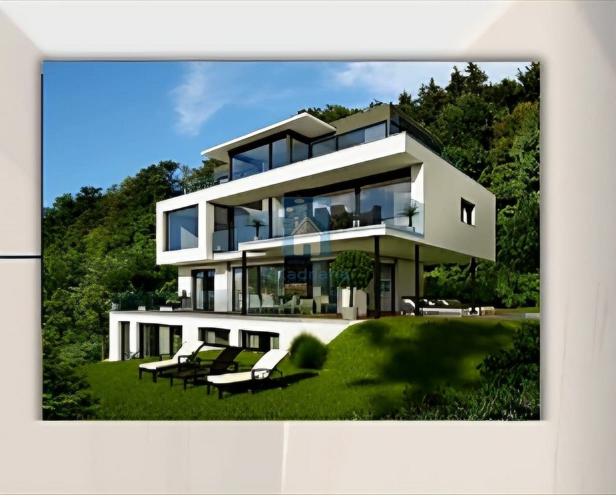 Rodinné domy, Salzburg, Rakousko, 386 m² - 1