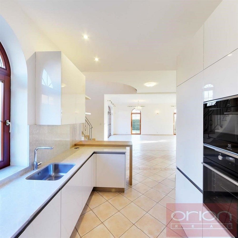 Rodinný dům · 243 m² · Praha - Nebušice, okres Praha 6, Hlavní město Praha - 3