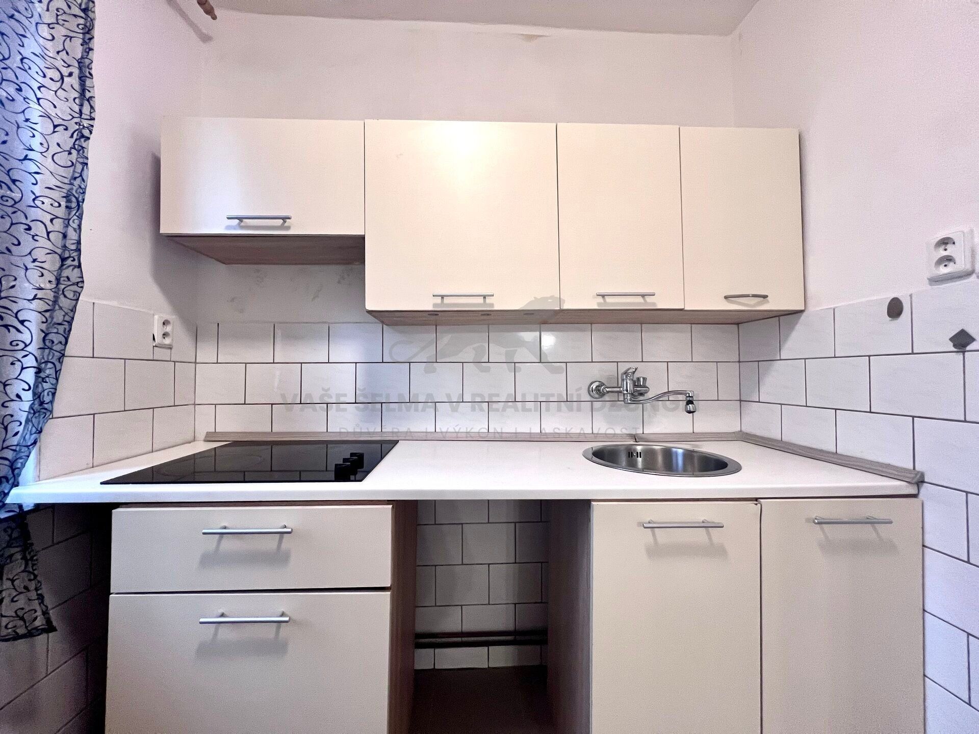 Byt 1+1 · 44 m² · U pily, Praha - 4