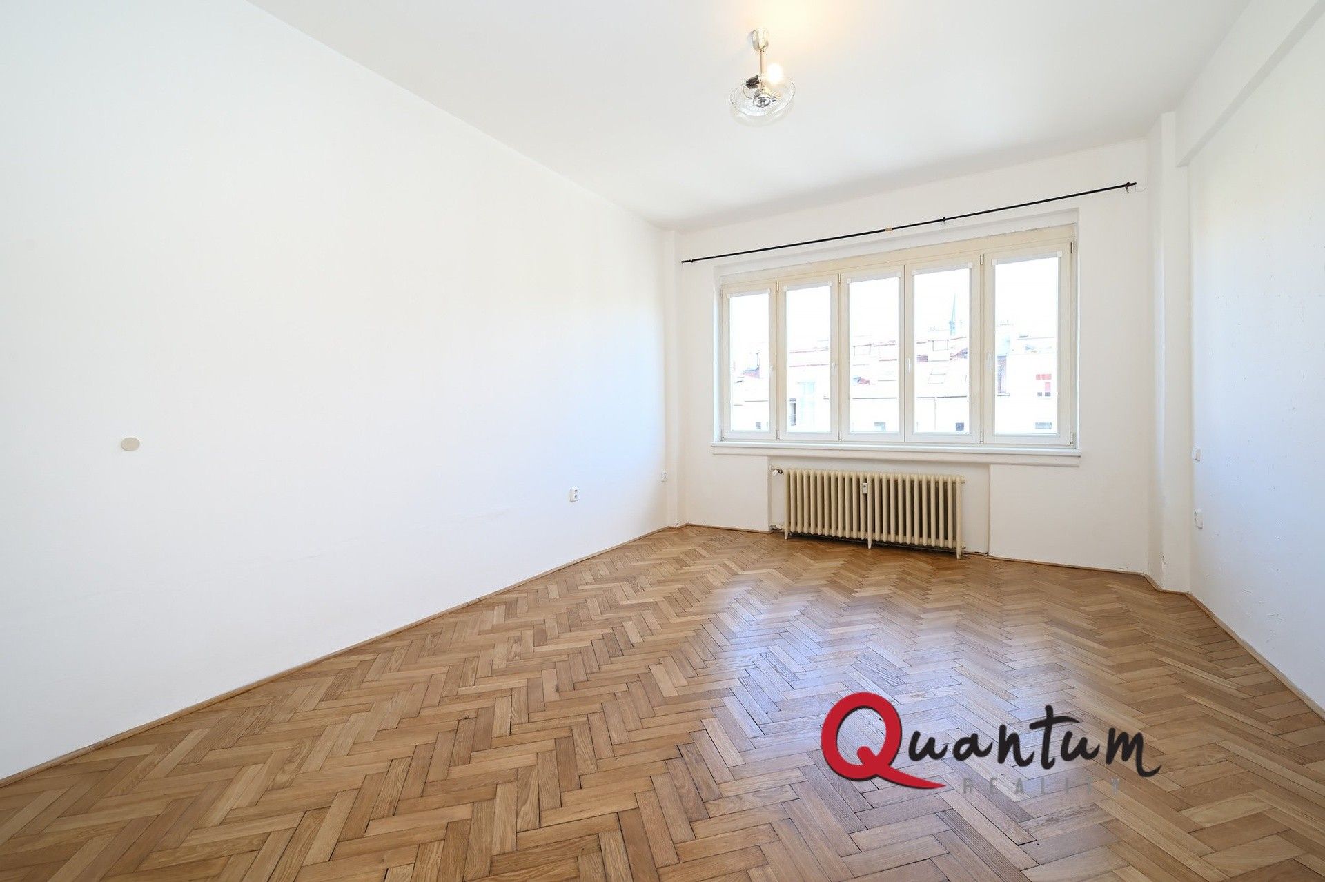 Pronájem byt 1+kk - Veverkova 1418, Praha Holešovice, 29 m² - 2