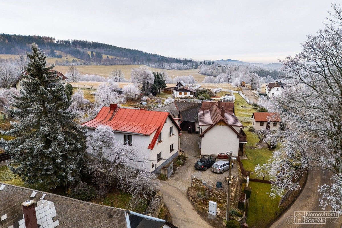 Rodinné domy, Stachy, 384 73