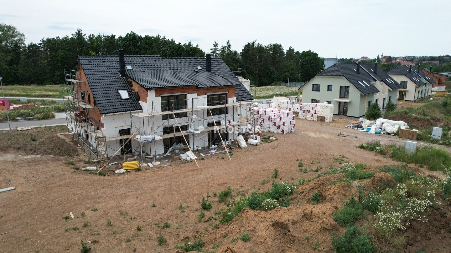 2+kk, U zastávky 343, Nučice, 73 m² - 2