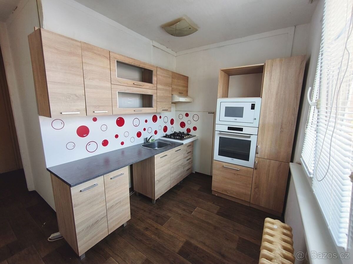 Byty, Ostrov nad Ohří, 363 01 - 1