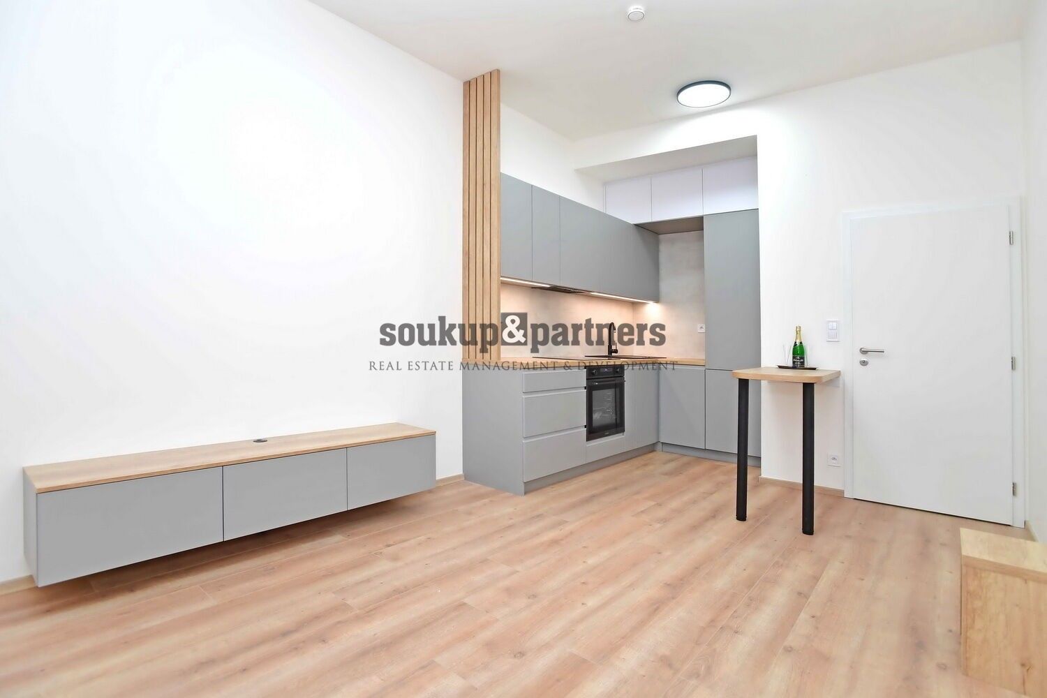 Prodej byt 1+kk - Sinkulova, Praha, 32 m²