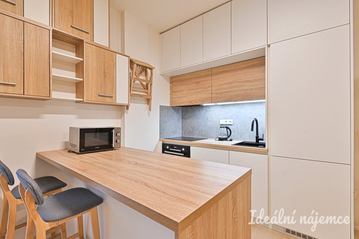 Pronájem byt 2+kk - Přadlácká, Brno, 49 m²