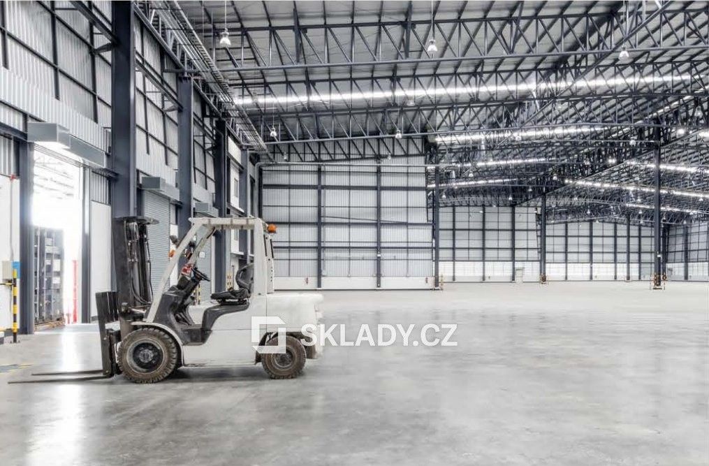 Pronájem sklad - Rybníky IV, Zlín, 440 m²