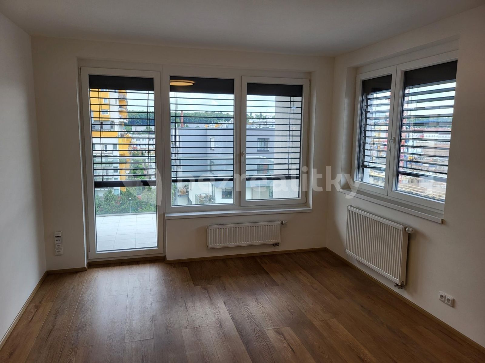 2+kk, Pod Harfou, Praha - Vysočany, 54 m² - 1