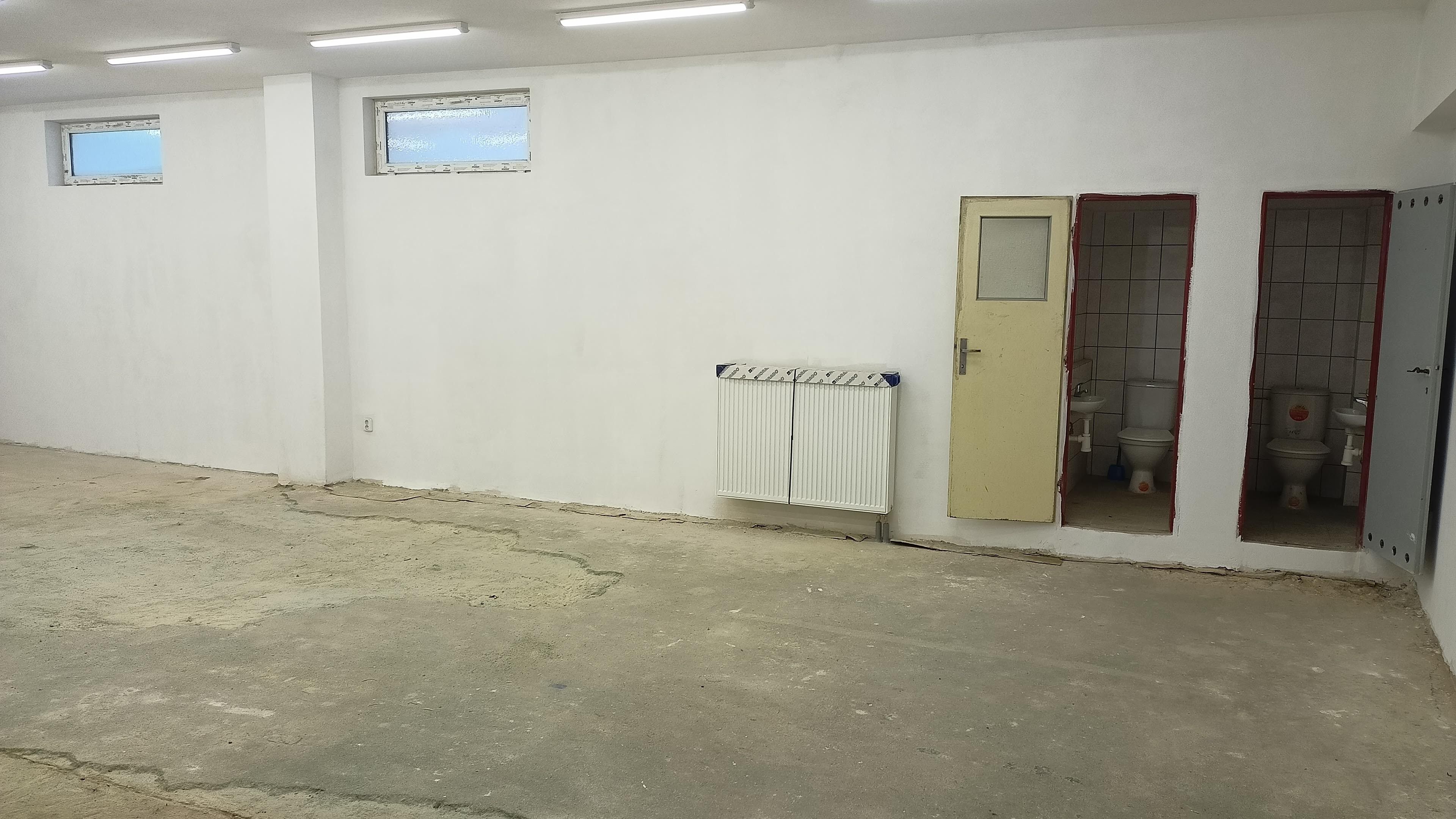 Pronájem obchodní prostory - Svatovítské náměstí, Pelhřimov, 180 m² - 5
