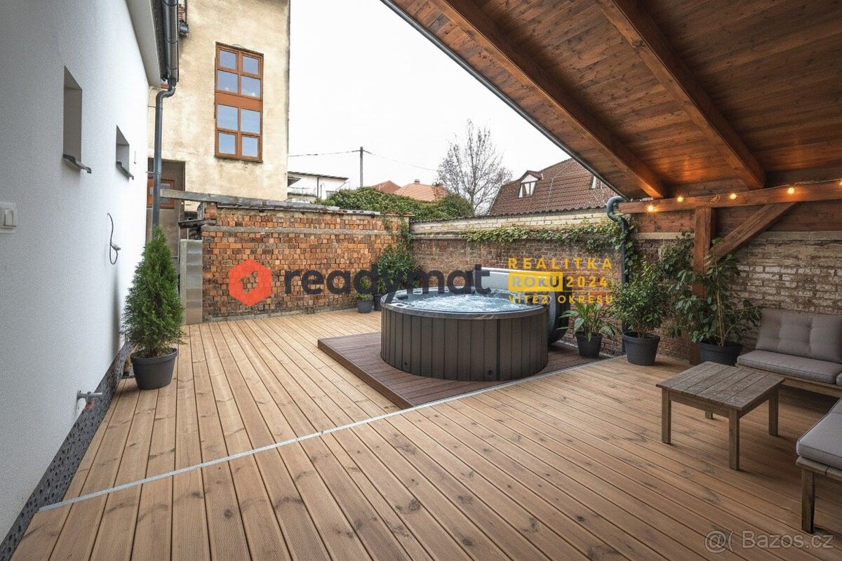 Rodinné domy, Hodonín, 695 01