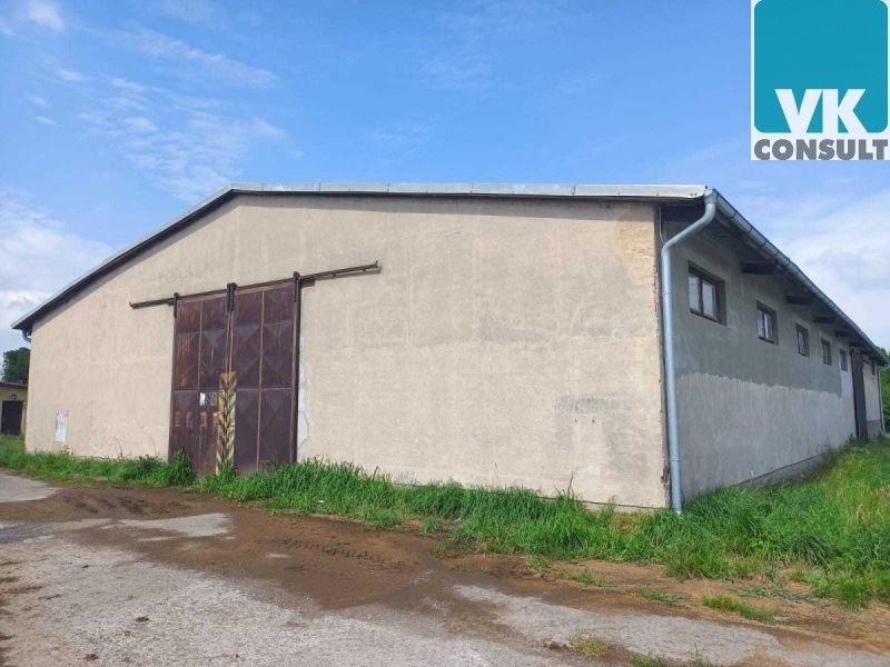 Sklady, Bohuňovice, 800 m²