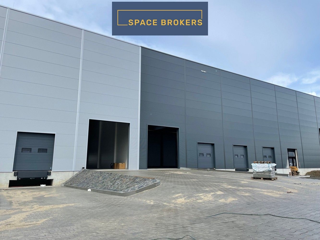 Sklady, Hustopeče, okres Břeclav, Jihomoravský kraj, 4 320 m² - 1