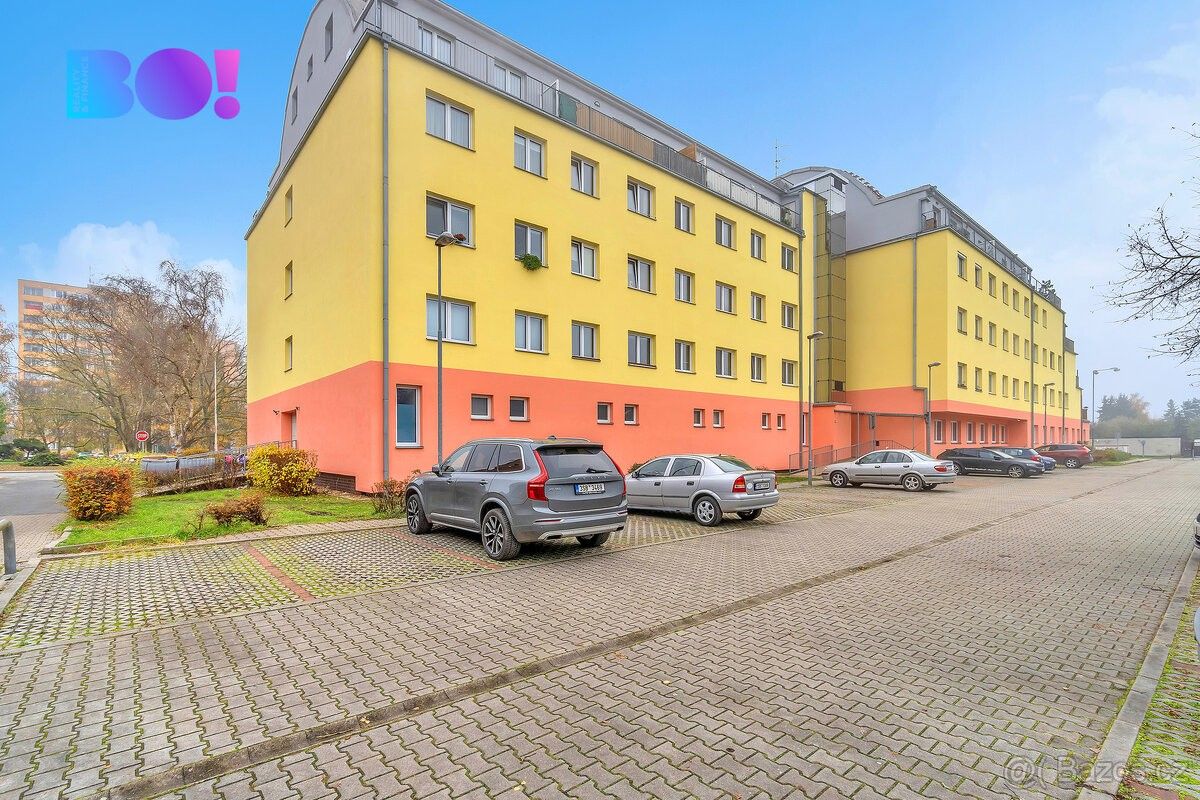 Byty, Čelákovice, 250 88