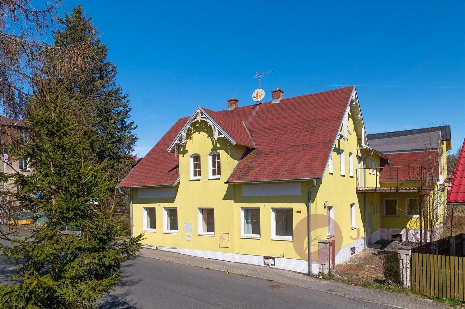 Prodej ubytovací zařízení - Pernink, okres Karlovy Vary, Karlovarský kraj, 1 400 m² - 2