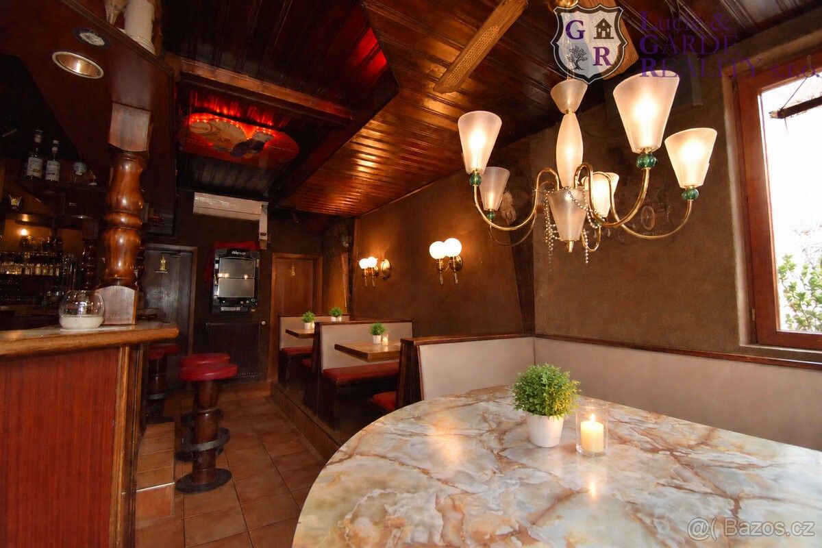 Rodinný dům · 987 66, Zahraničí - 3