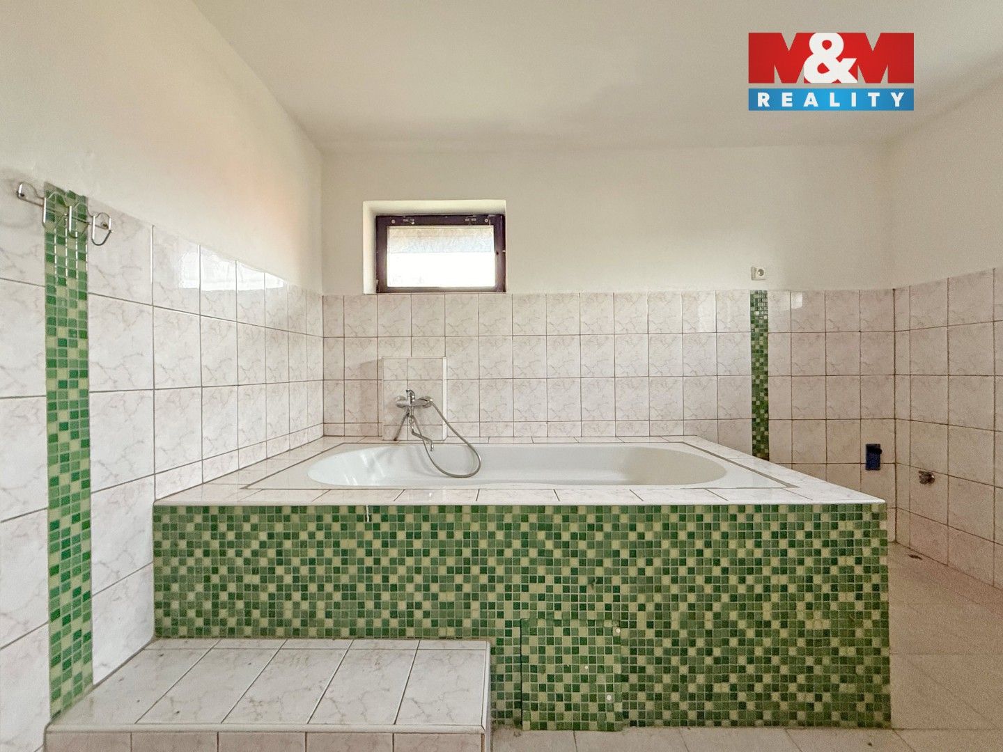 Prodej rodinný dům - Černá v Pošumaví, 136 m²