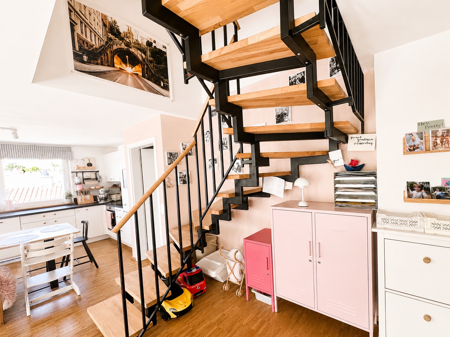 Prodej byt 4+1 - , Bádensko-Württembersko, 103 m² - 5