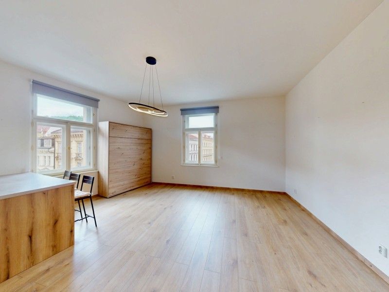 Byt 3+kk · 66 m² · Zborovská, Praha - 4