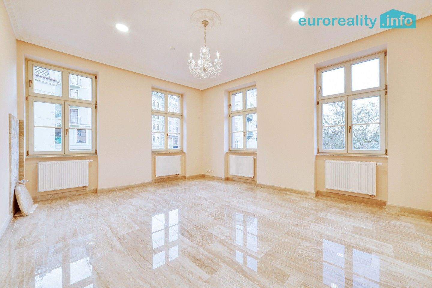 Obchodní prostory, Zámecký vrch 423, Karlovy Vary, 126 m² - 2