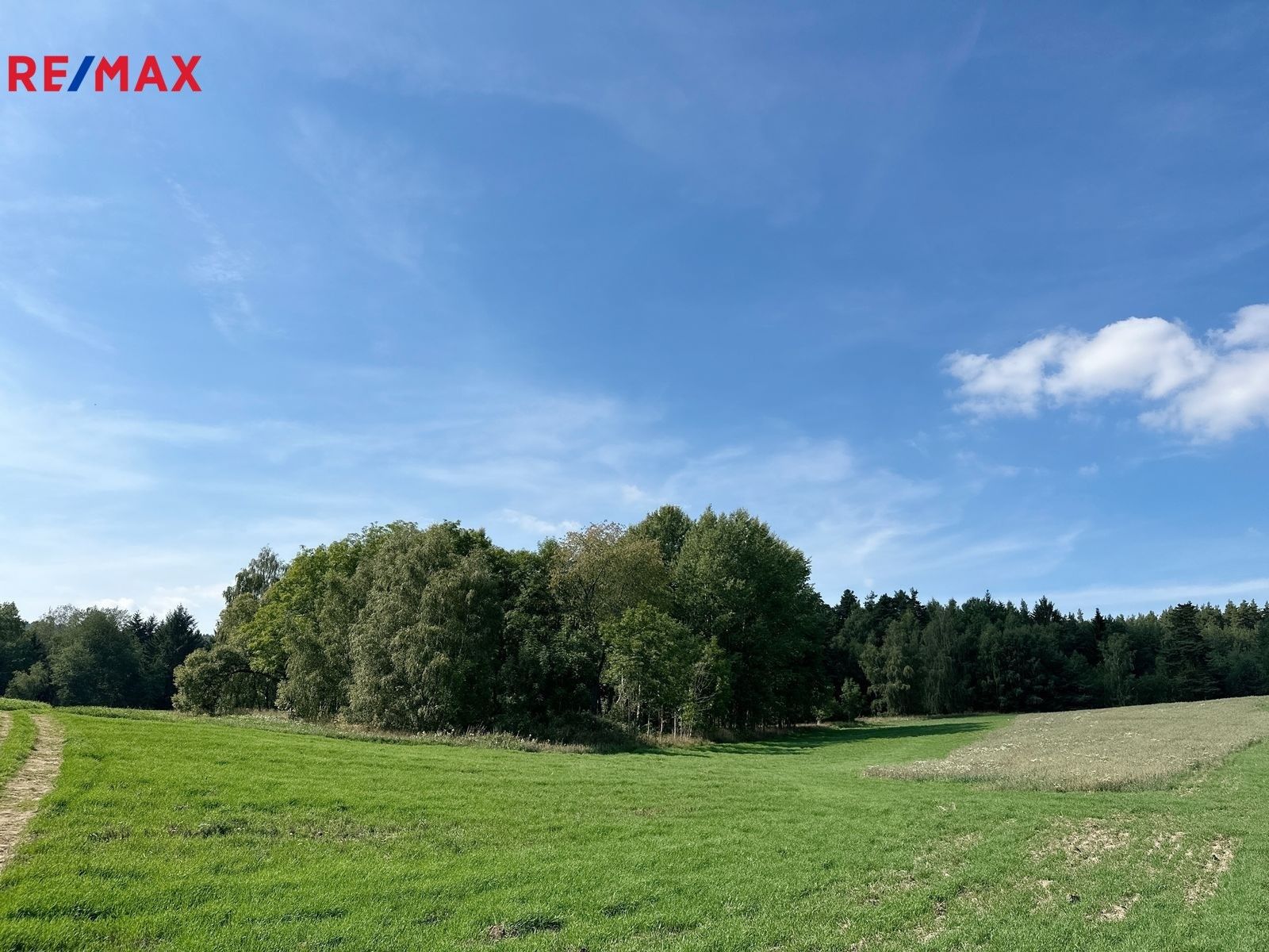 Lesy, Dlouhý Újezd, 12 m²