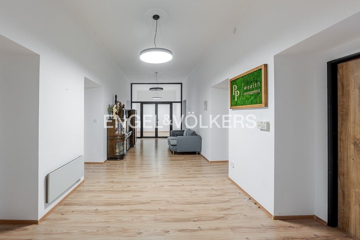 Pronájem kancelář - Nádražní, Praha, 110 m²