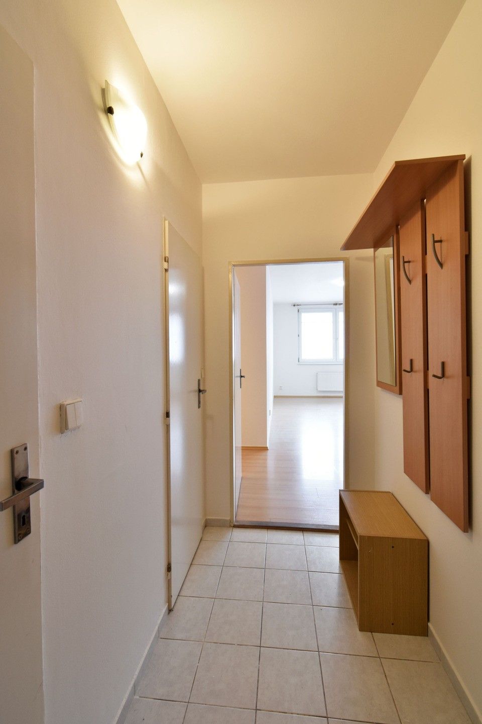 Pronájem byt 1+kk - Hnězdenská, Praha, 40 m² - 5