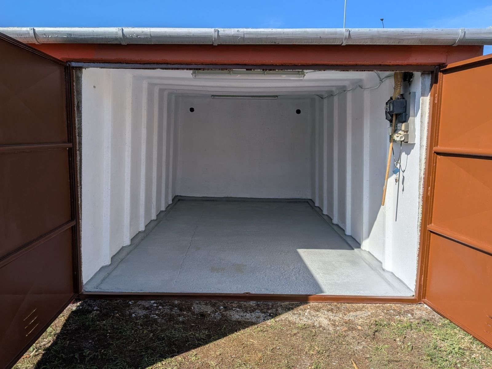 Garáže, Brno - Líšeň, Jihomoravský kraj, 15 m² - 2
