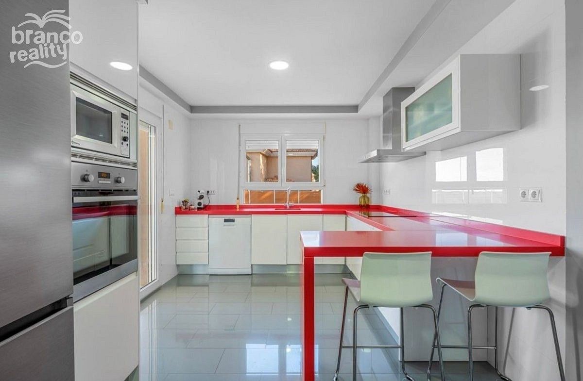 Prodej rodinný dům - San Miguel de Salinas, ES, 180 m² - 5