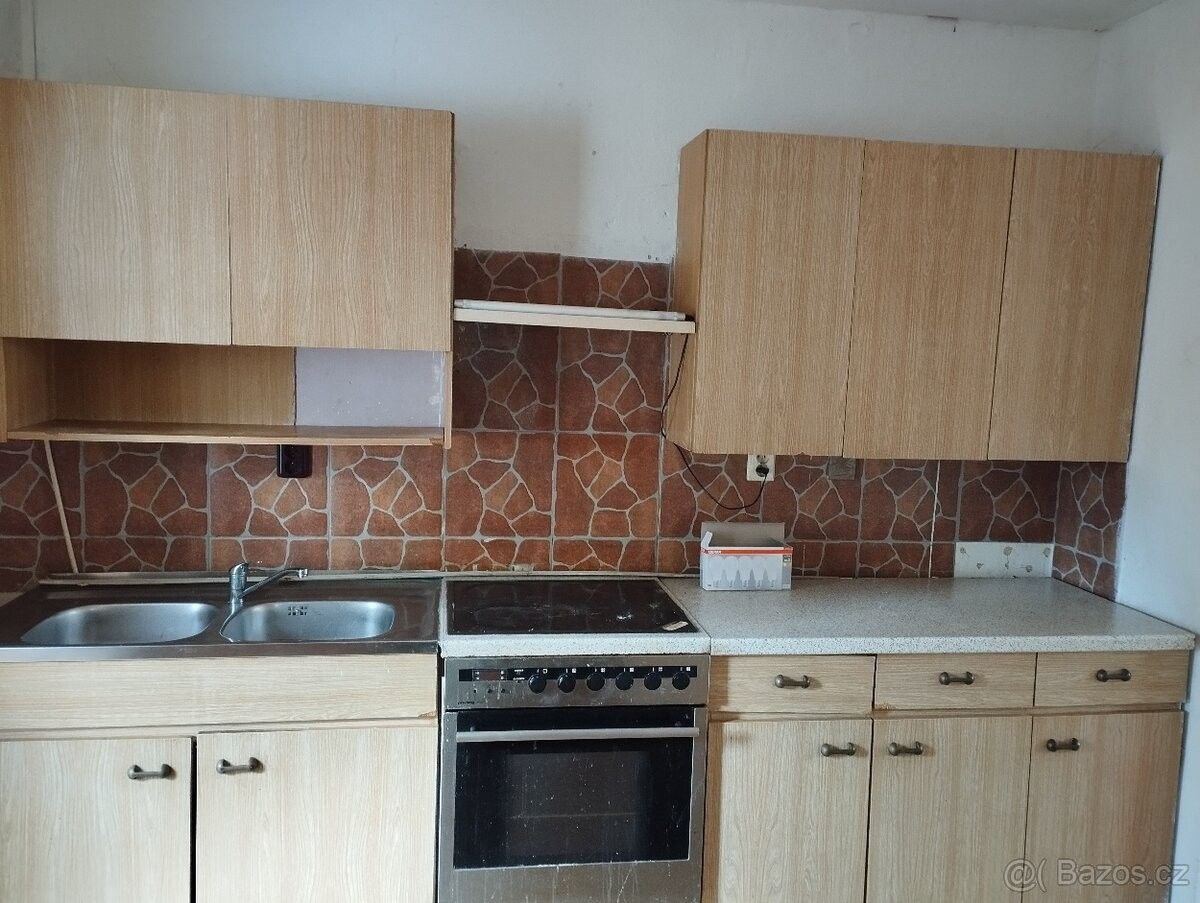 Pronájem byt - Pozorka, 417 03 - 1