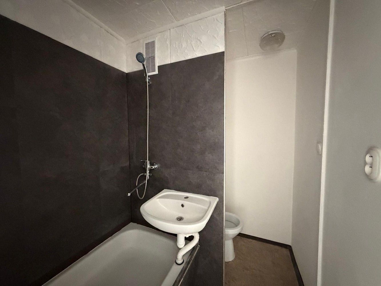 Pronájem byt 1+1 - Písečná, Chomutov, 35 m² - 5