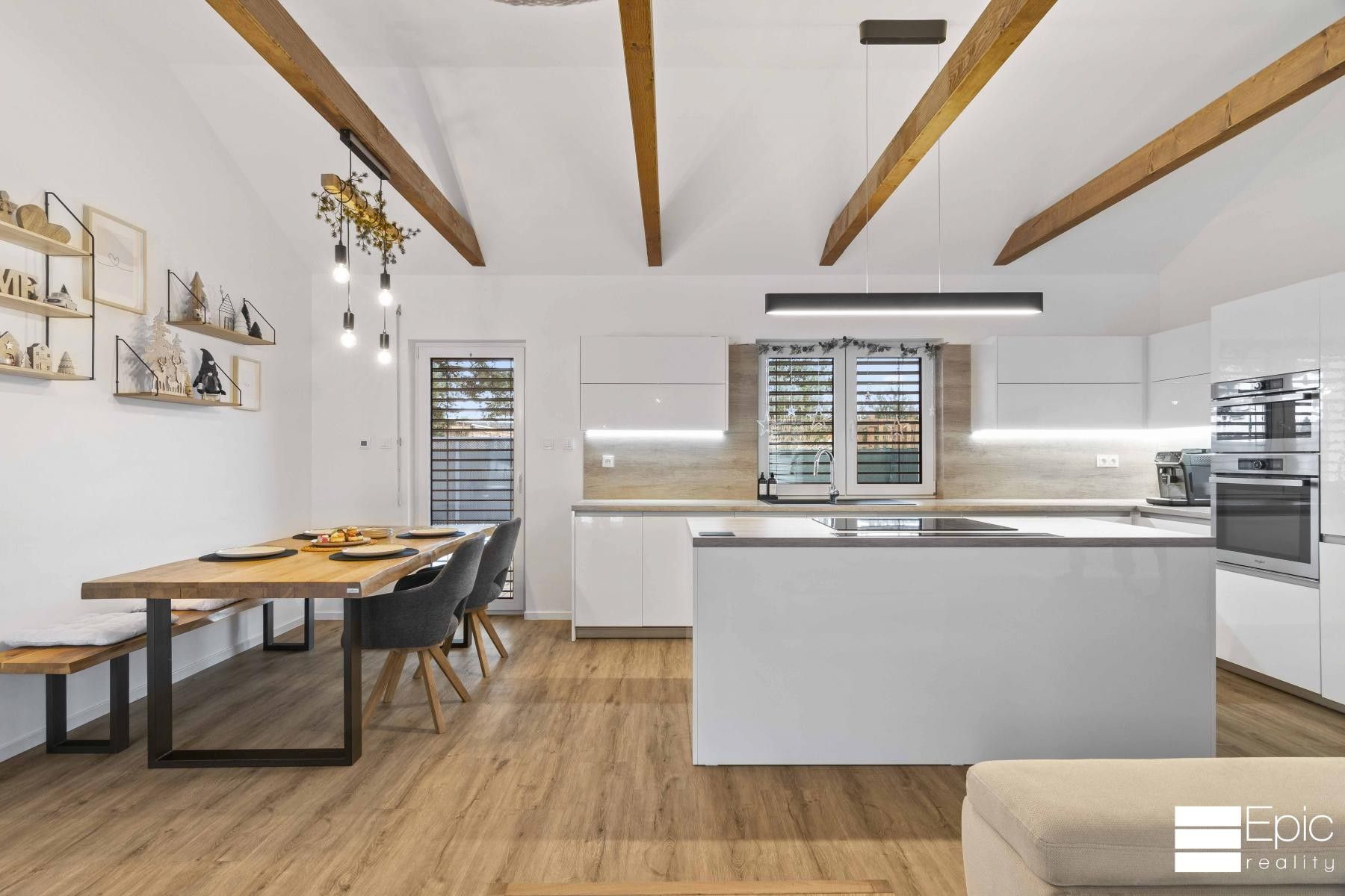 Prodej rodinný dům - Na ladech, Tišice, 135 m²