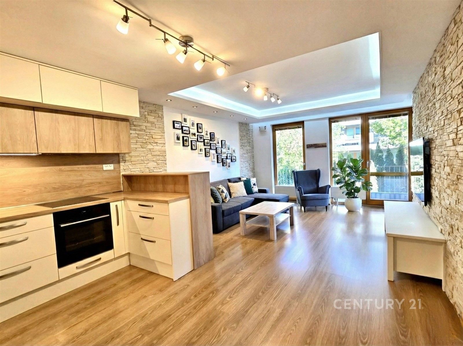 Pronájem byt 3+kk - Generála Šišky, Praha, 85 m²